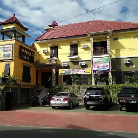Papyrus Homestay バニュワンギ エクステリア 写真