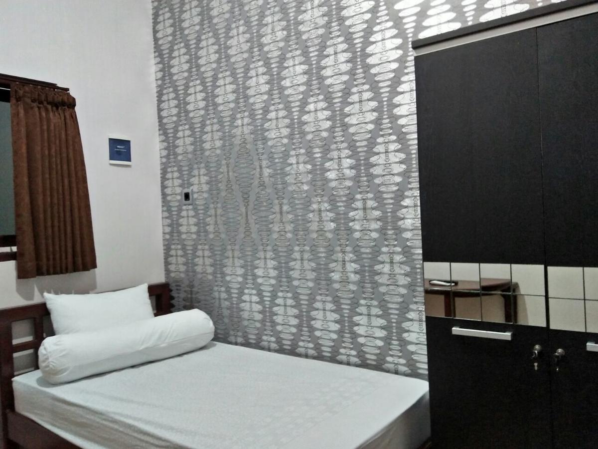Papyrus Homestay バニュワンギ エクステリア 写真