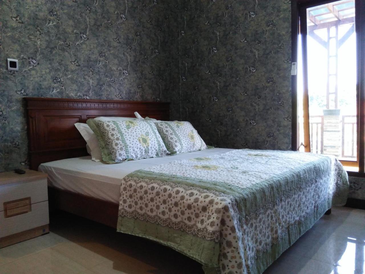 Papyrus Homestay バニュワンギ エクステリア 写真